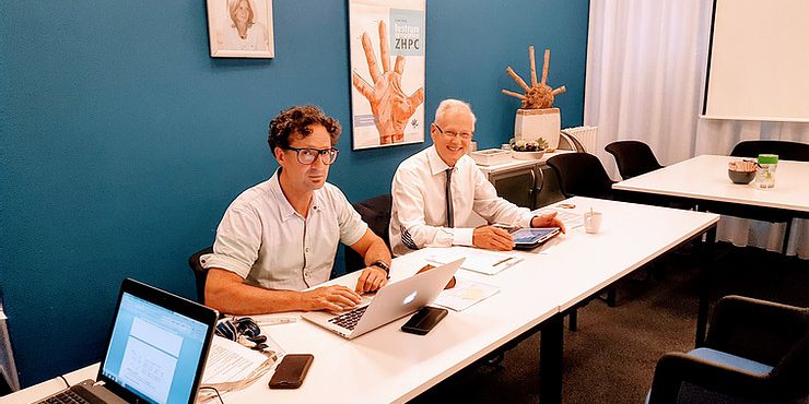 9f7087_7776a1ae36d94c47886d8d9c18d30f7f~mv2