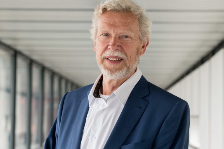 ton schreuders handtherapeut over hand en pols revalidatie